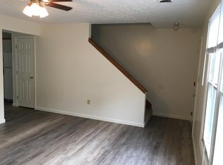 582 Stewart St, Morgantown, WV 26505