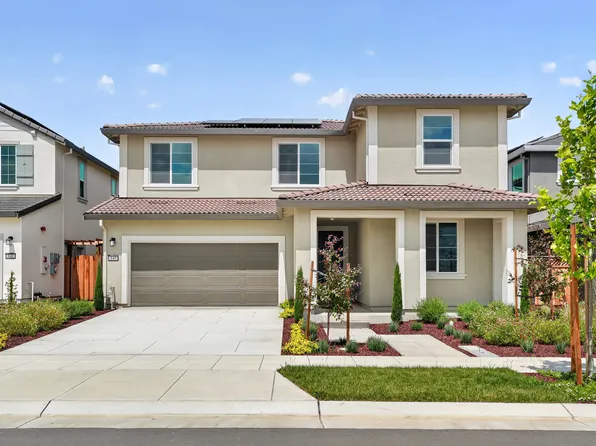 143 W Adriana Dr, Mountain House, CA 95391