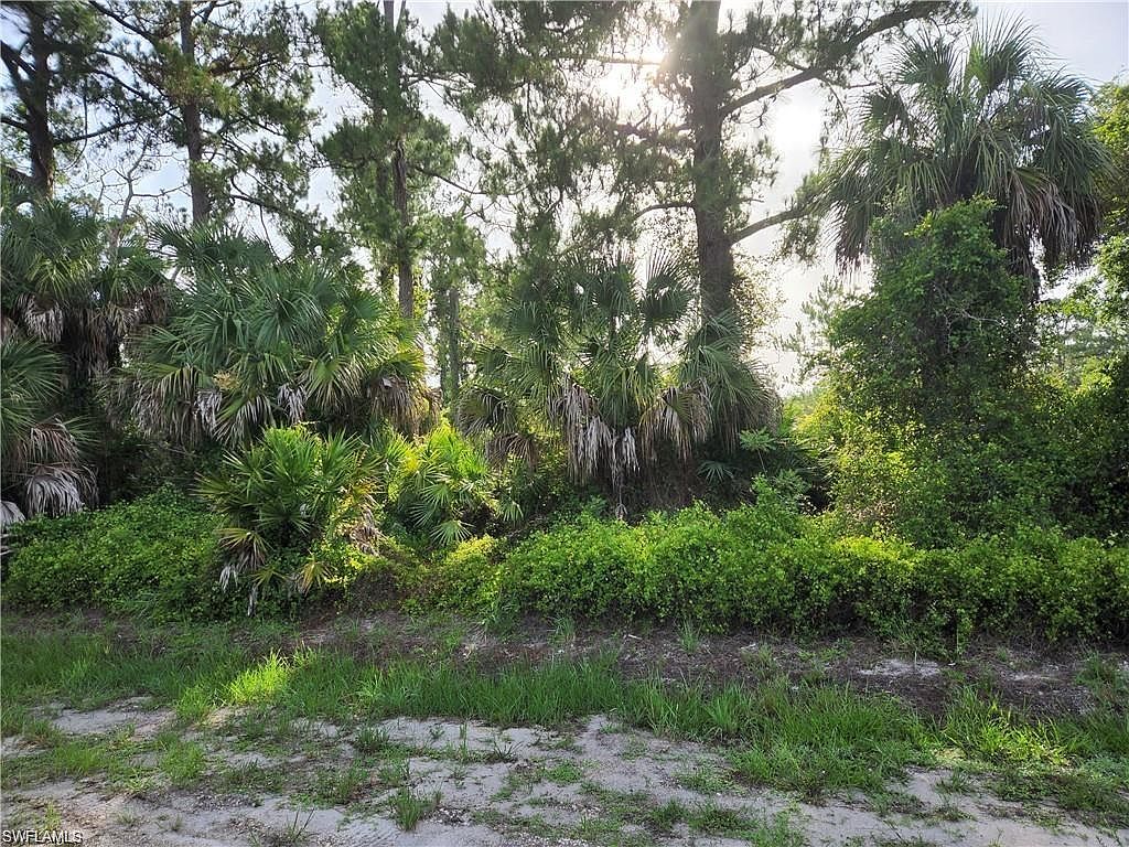 1 18th Ave S, Naples, FL 34117 | MLS #223072381 | Zillow