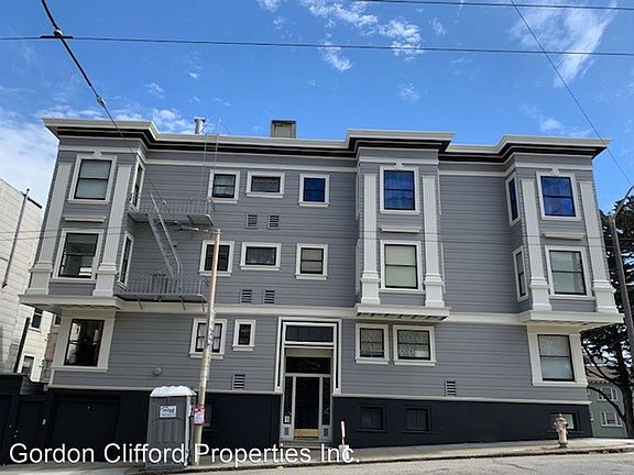 3rd image of 2095 Fulton St APT 7