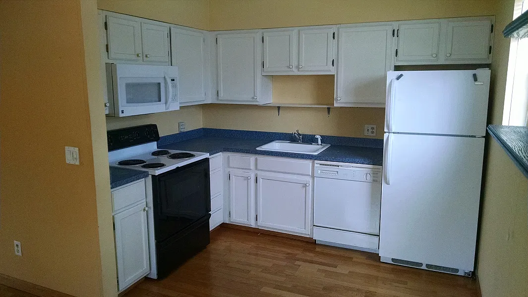 2855 Shadow Creek Dr — Photo 2