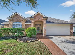 6097 Well Brook Ln, League City, TX 77573