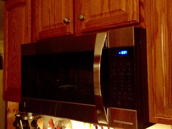 New micro/convection oven