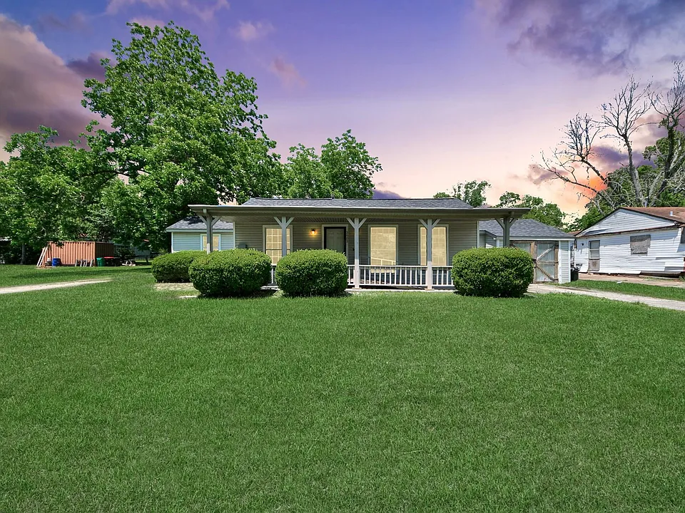 3603 Crosby Cedar Bayou Rd
