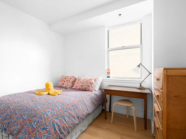 154 Attorney Street image 10 of 10