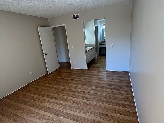4th image of 8990 19th St APT 448