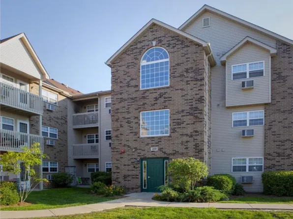310 Cunat Blvd, Richmond, IL