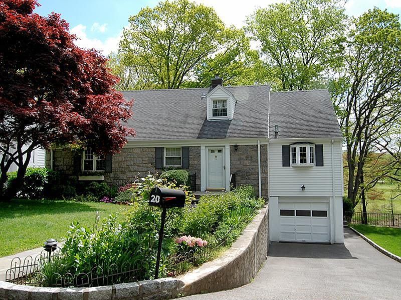 Cape with Golf Course Views