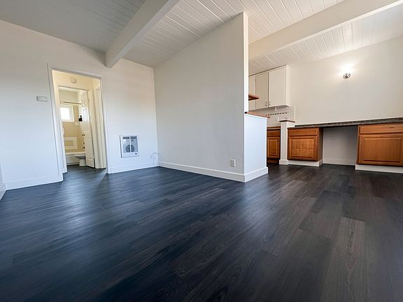 4th image of 6597 Trigo Rd APT 8