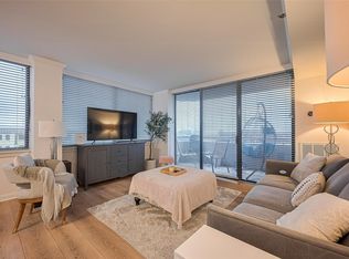 3525 Sage Rd APT 1004, Houston, TX 77056