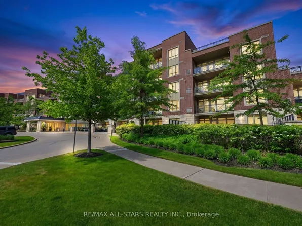35 Baker Hill Blvd #115, Whitchurch Stouffville, ON L4A 1P8