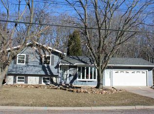 360 Lyon St, Wisconsin Rapids, WI 54495