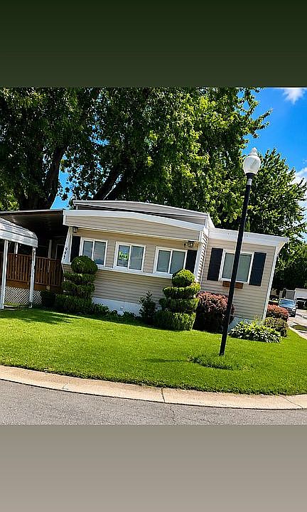 1st image of 997 S Knox Pl