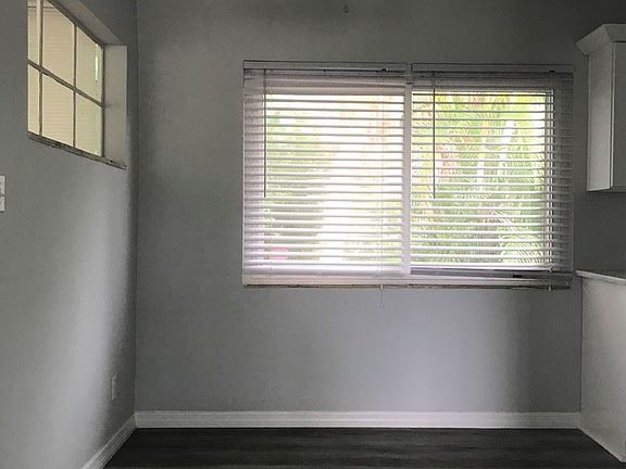 5th image of 5840 Gulfport Blvd S