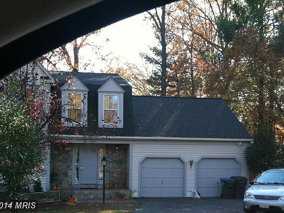 2nd image of 10517 Sideburn Ct