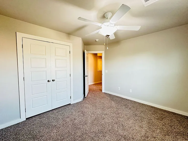 2116 Camino Del Plaza Ln — Photo 27