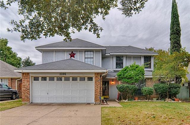 1st image of 2206 Turf Club Dr