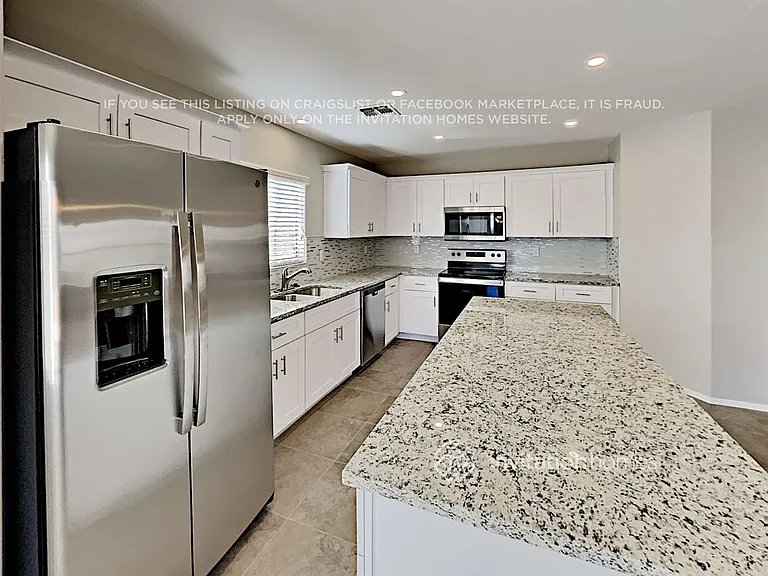 12729 W Dreyfus Dr — Photo 8