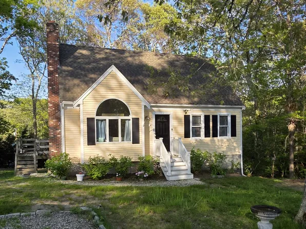 (undisclosed Address), Mashpee, MA 02649