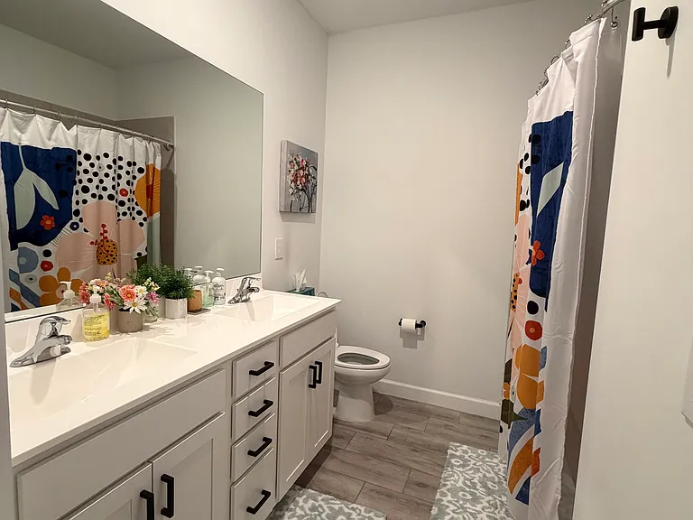 8974 Zevon Ct — Photo 22