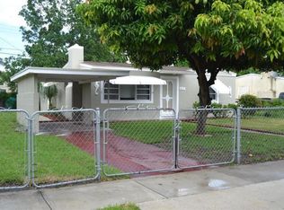 817 Beech Rd, West Palm Beach, FL 33409