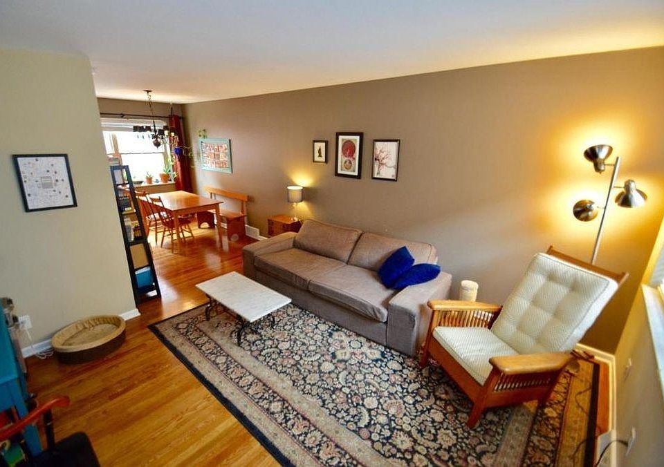 1st image of 1463 W Lane Ave #2