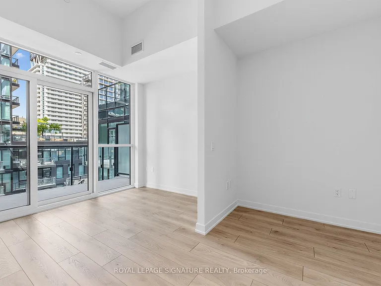 110 Broadway Ave #609 — Photo 17