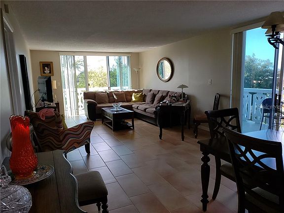 4th image of 2630 Pearce Dr Unit 511