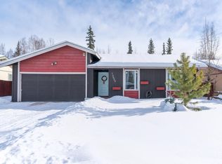 12633 Crested Butte Dr, Eagle River, AK 99577