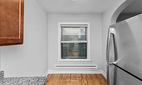 540 W Arlington Pl — Photo 3
