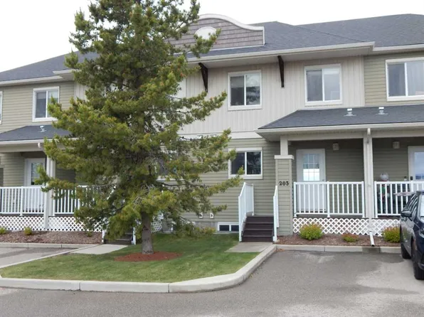 203 E Clover Way, Carstairs, AB T0M 0N0