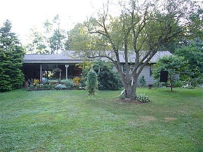 3rd image of 8130 Stonebridge Ave NW