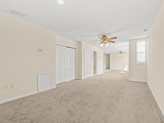 2nd image of 123 South St #3