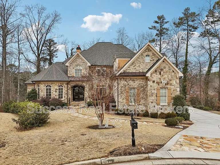 343 Summer Garden Dr — Photo 88