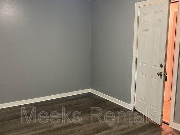 4th image of 408 1st St APT 11