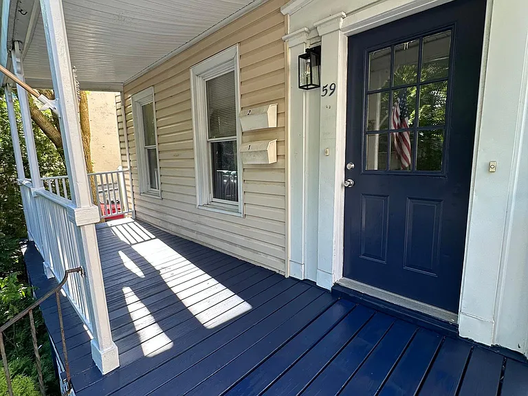 59 Van Dam St #1 — Photo 2