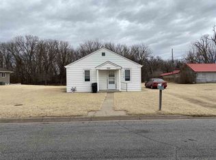 920 Madison St, La Crosse, KS 67548