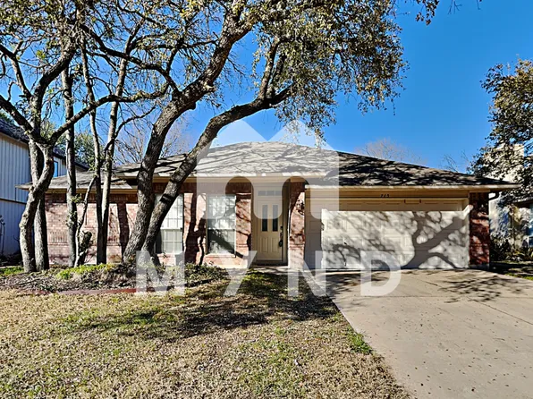 715 Spring Hollow Dr, Leander, TX 78641