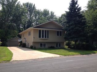 709 Elm St W, Stillwater, MN 55082