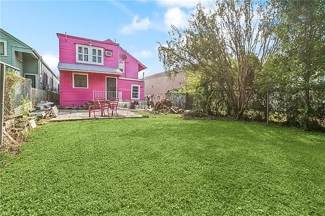 2 bed, 1.0 bath, 625 sqft, $1,800 — Photo 3