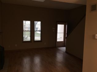 5413 SW West Dr, Topeka, KS 66606