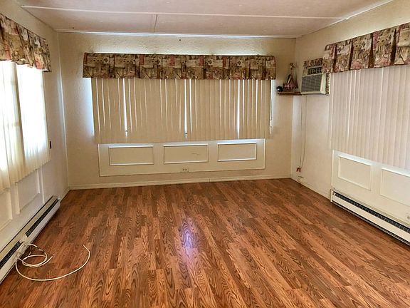 4th image of 2649 Pagoda Dr