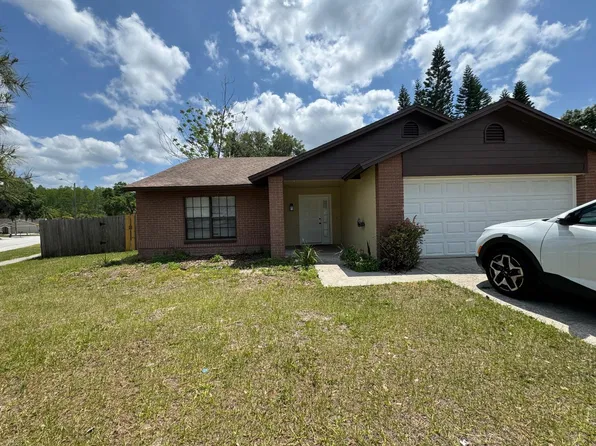 21526 Coot Dr, Lutz, FL 33549