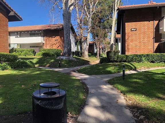 2nd image of 31505 Lindero Canyon Rd Unit 1