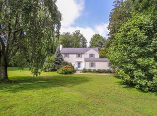 25 High Point Ln, Scarsdale, NY 10583