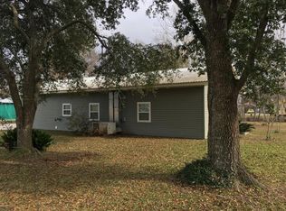 1039 Acadiana St, Breaux Bridge, LA 70517