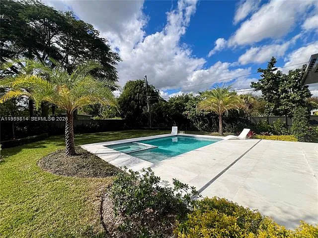 7850 SW 67th Ave — Photo 38