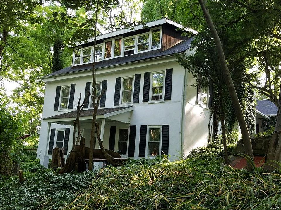1st image of 706 Wagener Ln