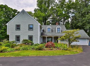 4357 Farm Dr, Allentown, PA 18104