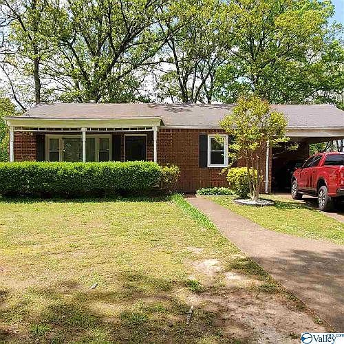 2nd image of 1921 Hickory Ave